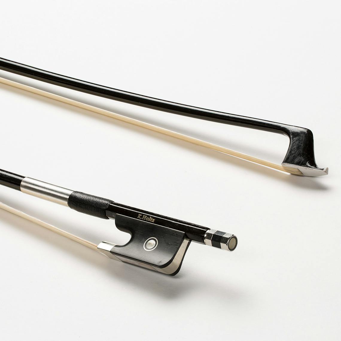 BC10 Cello Bow