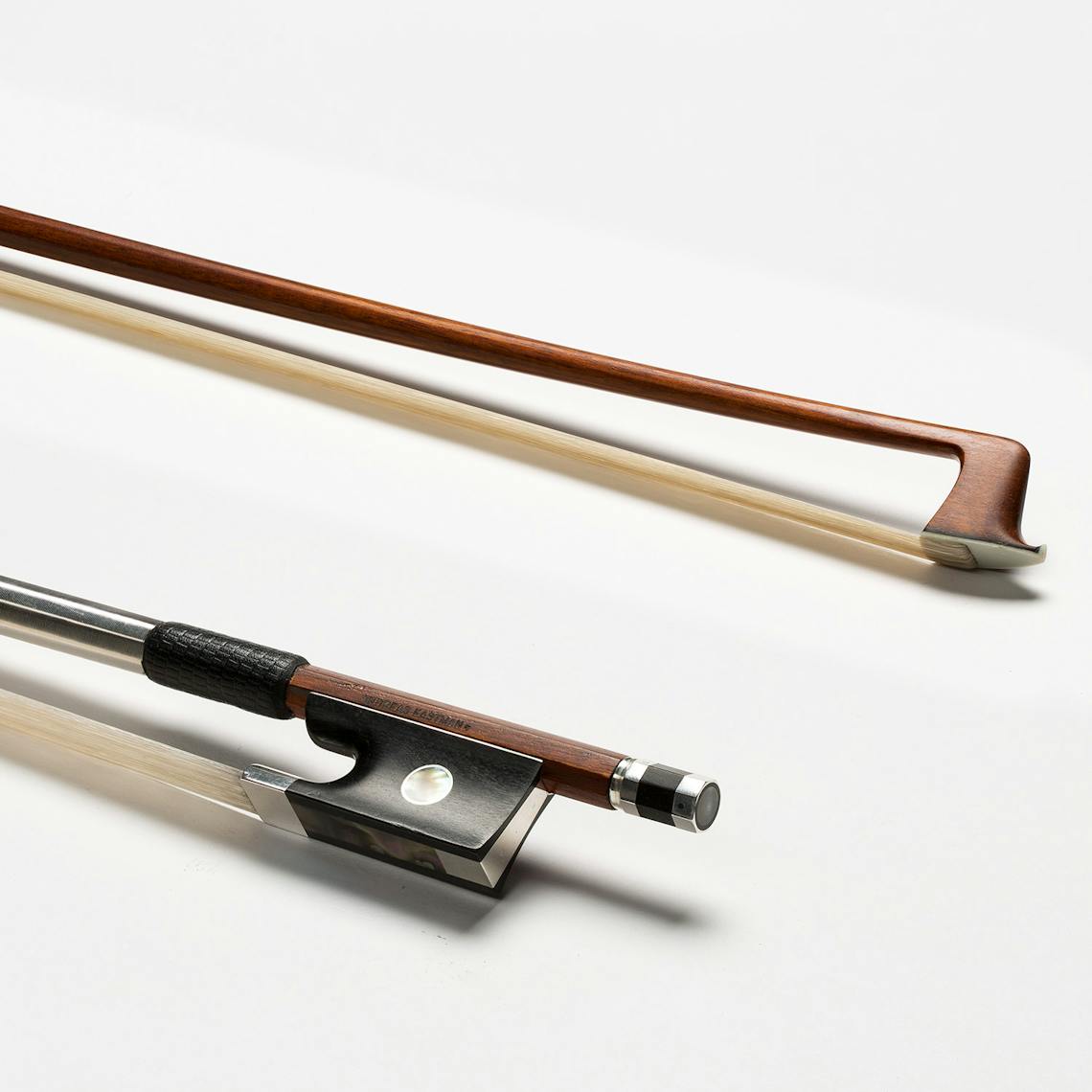 BL90 Violin Bow