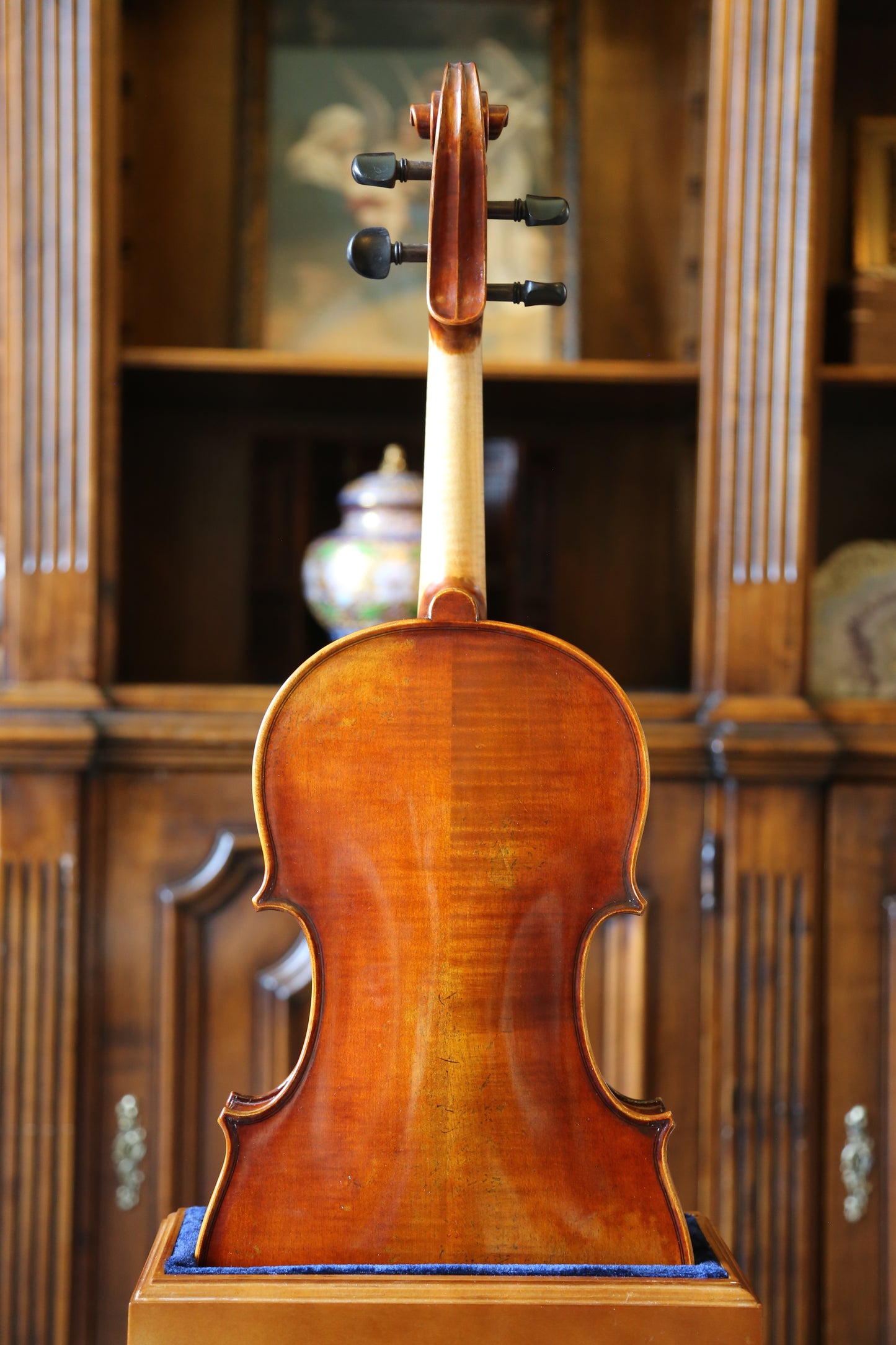 Eastman VL402+ Electric Violin 4/4 Size and Bow