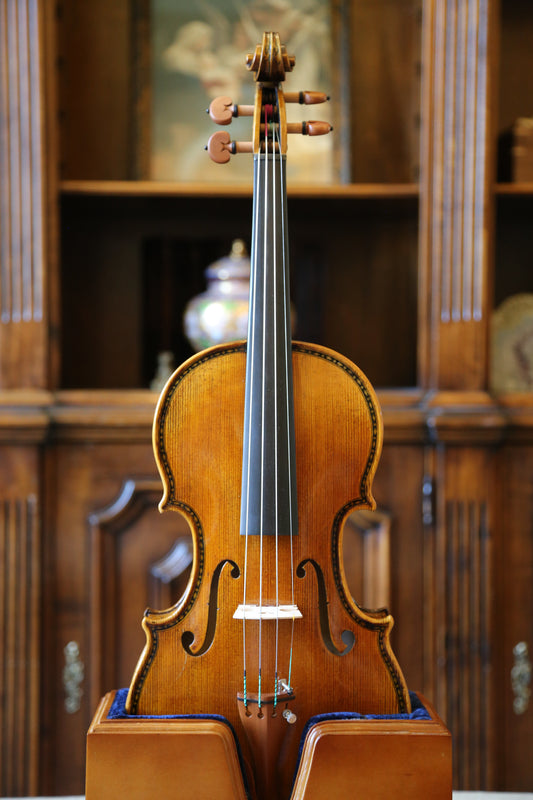 Flora International FP04 4/4 Violin Etched